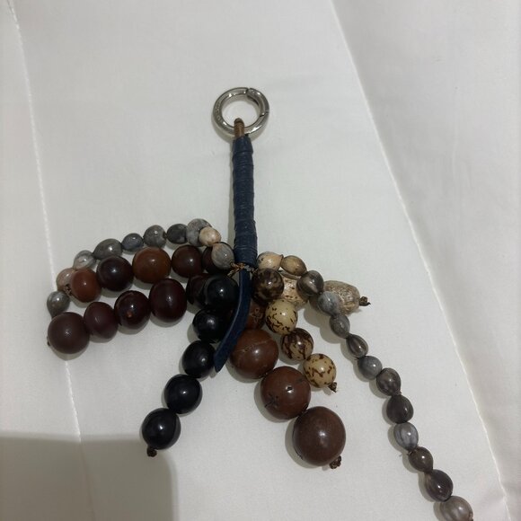 Songmont pendant - Picture 1 of 4